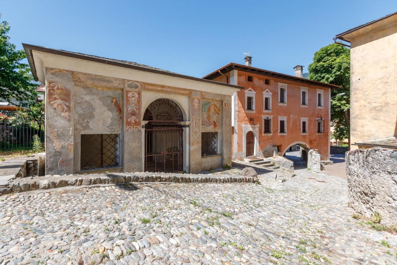 Il Como' Della Civetta - Taverna “La Fenice” Stazzona Luaran gambar